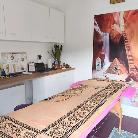 La Clef De Voute Amethyste * Saint-Genest