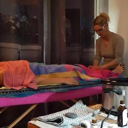 La Clef De Voute Amethyste