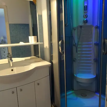 Konukevi La Clef De Voute Amethyste *