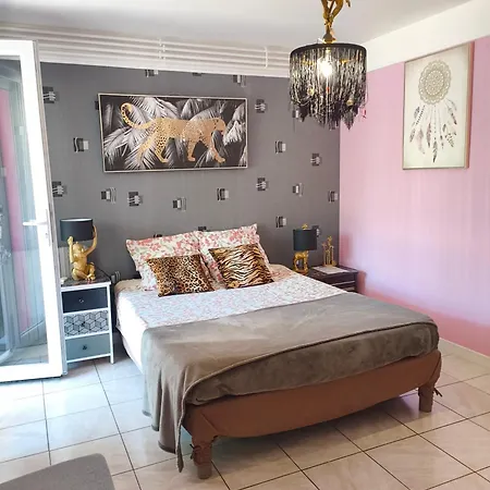 La Clef De Voute Amethyste