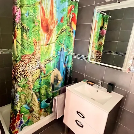 La Clef De Voute Amethyste Guest house Saint-Genest