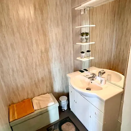 La Clef De Voute Amethyste Penzion *