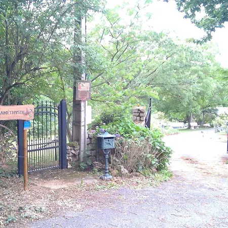 La Clef De Voute Amethyste Penzion *